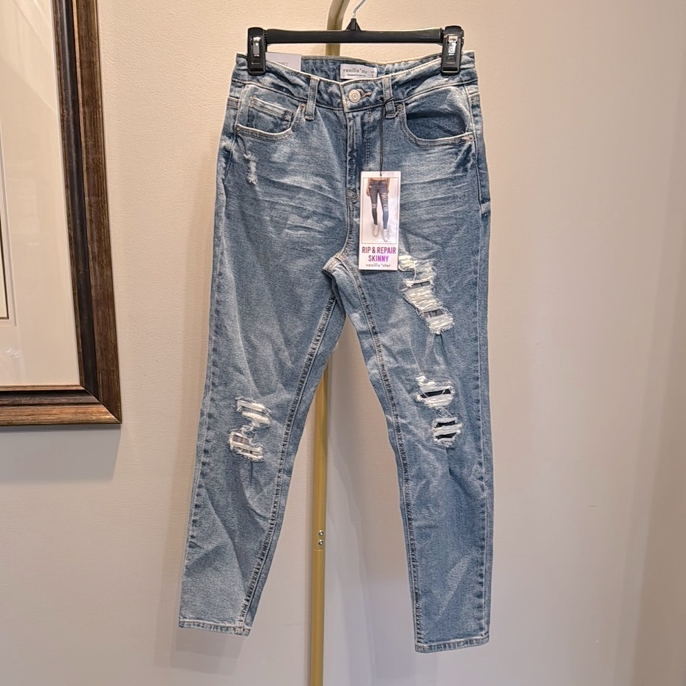 Vanilla star rip and repair Women's Blue distressed skinny Jeans NWT 5/27